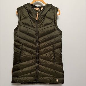 Indygena Elegant Dark Olive Green (almost black) Quilted Vest with Hoodie